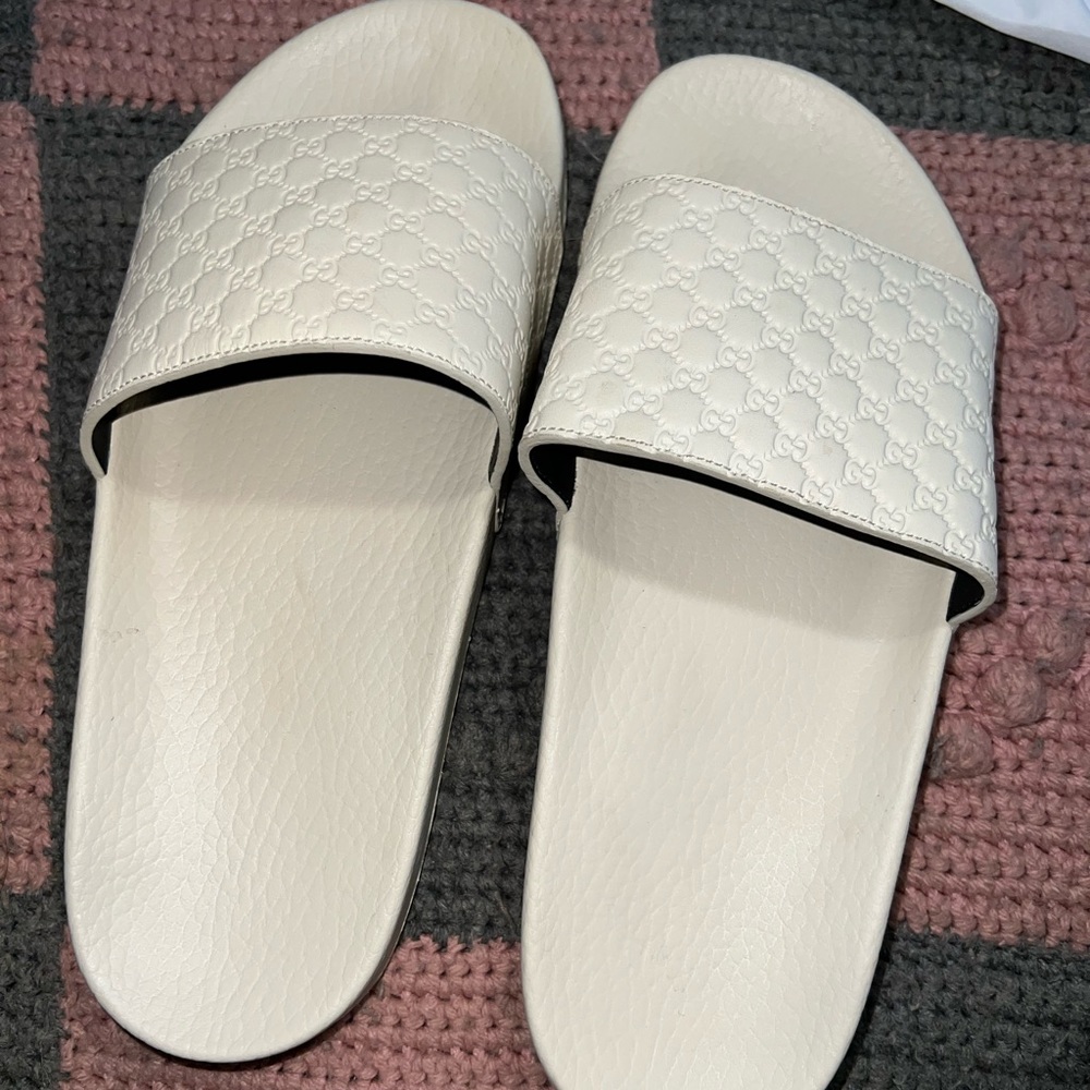 Gucci Beige Slides- Unisex
